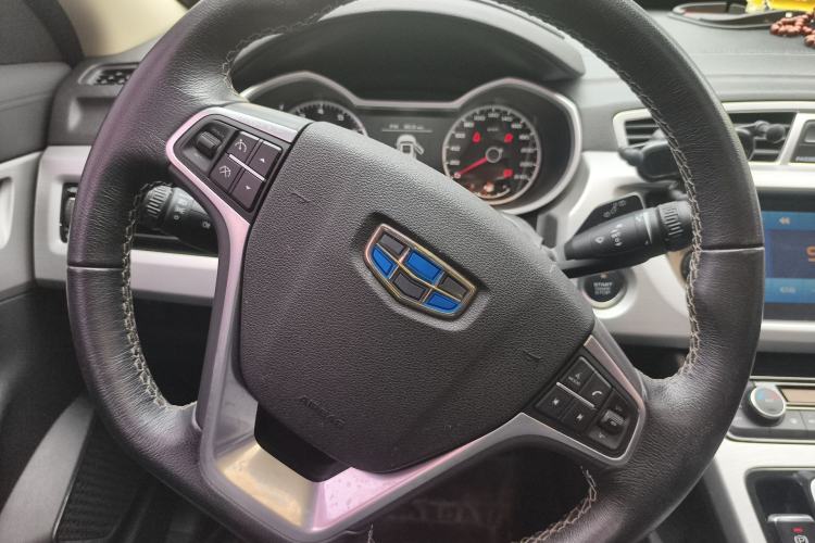 Used Geely Auto Emgrand X7 Sport 2016 1.8TD Automatic ZhiShang Model