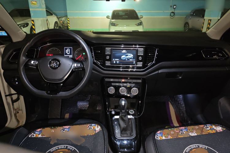 Used Volkswagen T-ROC 2018 280TSI DSG Two-Wheel-Drive Comfort Version China V Standard
