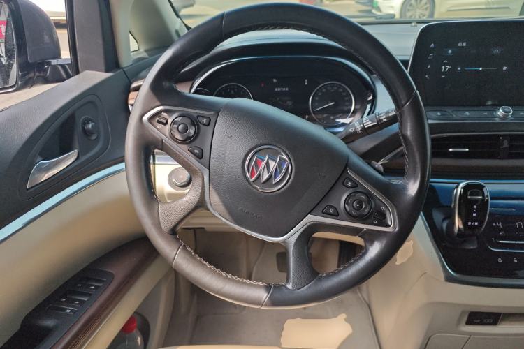 Used Buick GL8 2020 Land Business Class 652T Luxury Model Steering Wheel