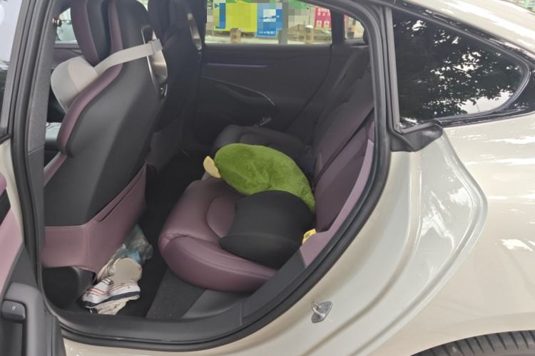 Used Xiaomi Auto SU7 2024 Rear-Drive Long-Range Intelligent Driving Version Left Rear Seat