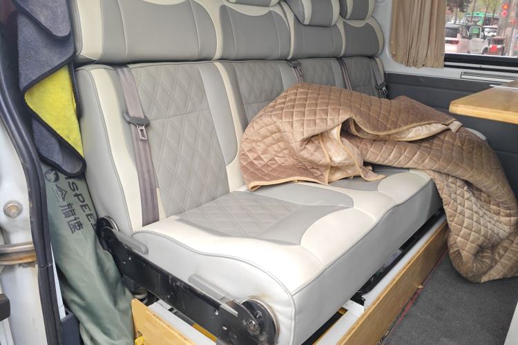 Used Ford Classic Transit 2016 2.8T Diesel Short-Wheelbase 6-Seater Mid-Roof Multifunction Vehicle JX493ZLQ4
