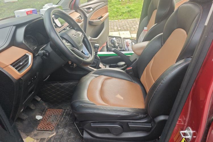 Used Wuling Hongguang S3 2018 1.5T Manual Luxury Model China V Standard Left Front Seat