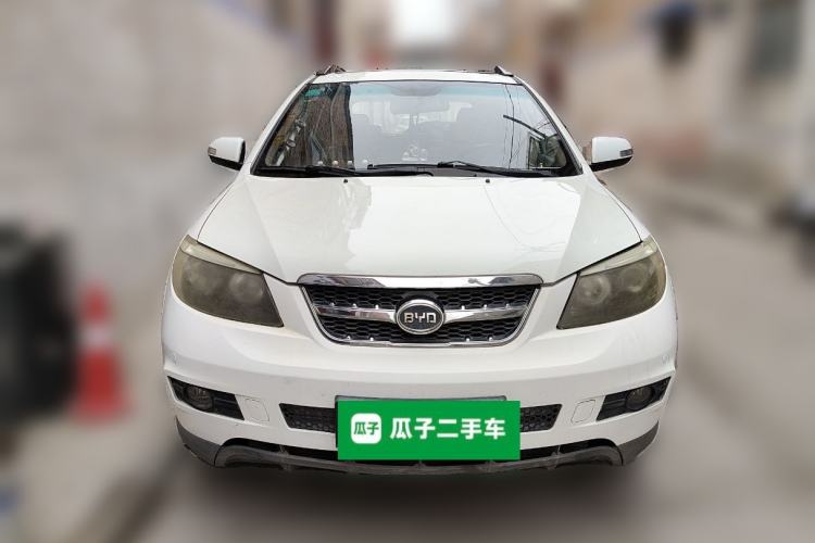 Used BYD S6 2011 2.0L Manual Luxury Version