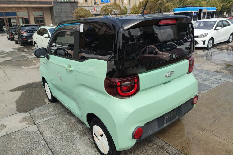 Used Chery QQ Ice Cream 2022 170km Sundae Phosphate Lithium-Ion Exterior 2