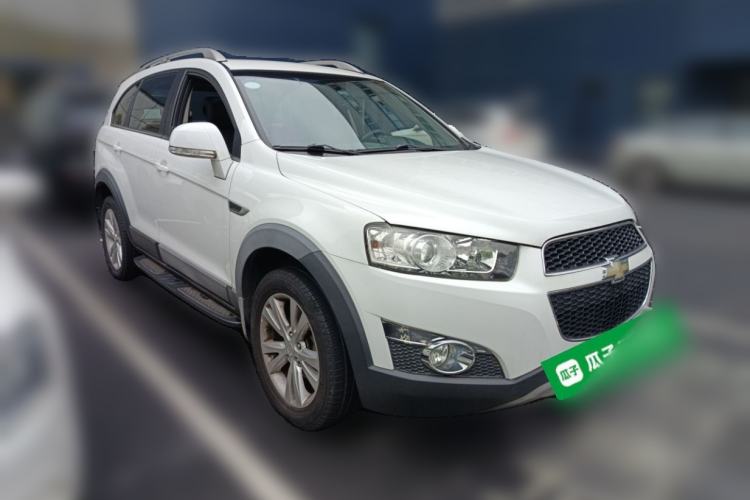 Used Chevrolet Captiva 2014 2.4L 4x4 Flagship Edition 7 Seats
