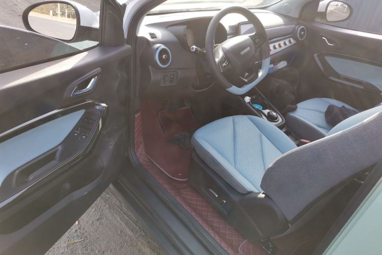 Used Chery Little Ant 2022 Updated Version Sweet Pink Edition Full-Sugar Version 55kW 408km Range (Triple-Lithium Battery) Driver Seat