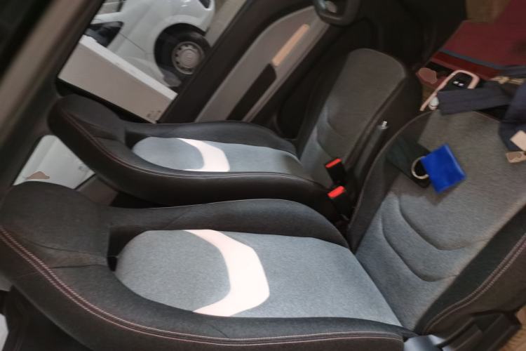 Used Chery New Energy QQ Ice Cream 2022 120km Conical Shape Lithium Iron Phosphate