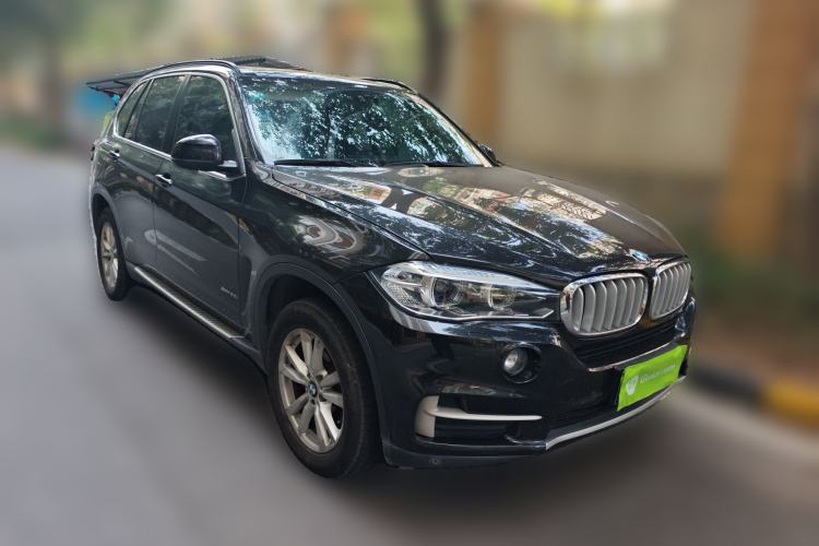 Used BMW X5 2015 xDrive28i
