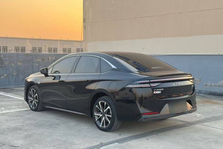 Used AION S Plus 2022 80 Tech Edition
