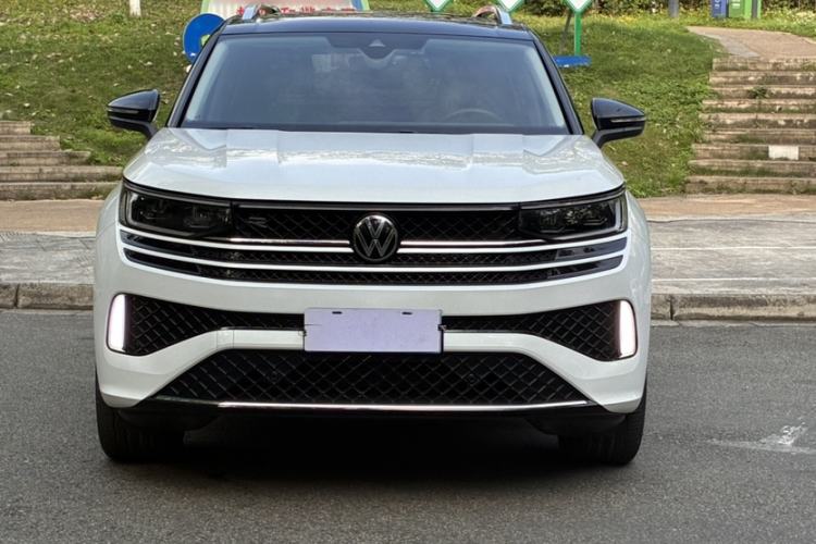Used Volkswagen Tavendor 2023 380TSI Four-Wheel Drive R-Line Cruise Edition Exterior 11