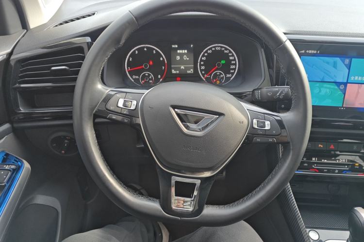 Used Jetta VS7 2020 1.4T Automatic Glory Edition Steering Wheel