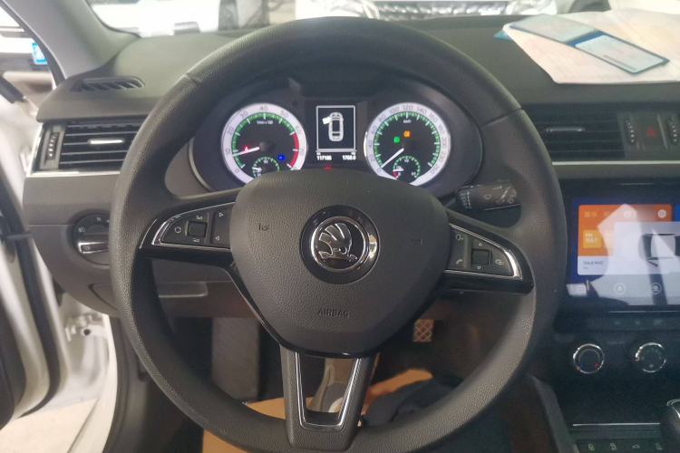 Used Skoda Octavia 2019 TSI280 DSG Luxury Edition Station Wagon China VI Standard