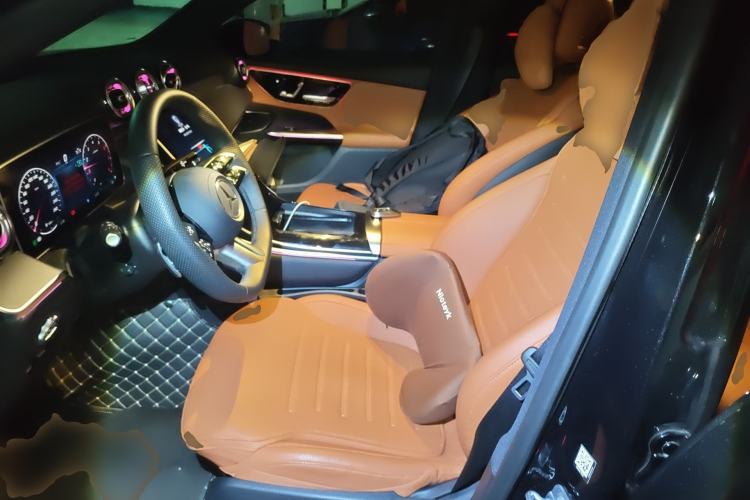 Used Mercedes-Benz GLC 2024 GLC 260 L 4MATIC Luxury Model 5 Seats Left Front Seat