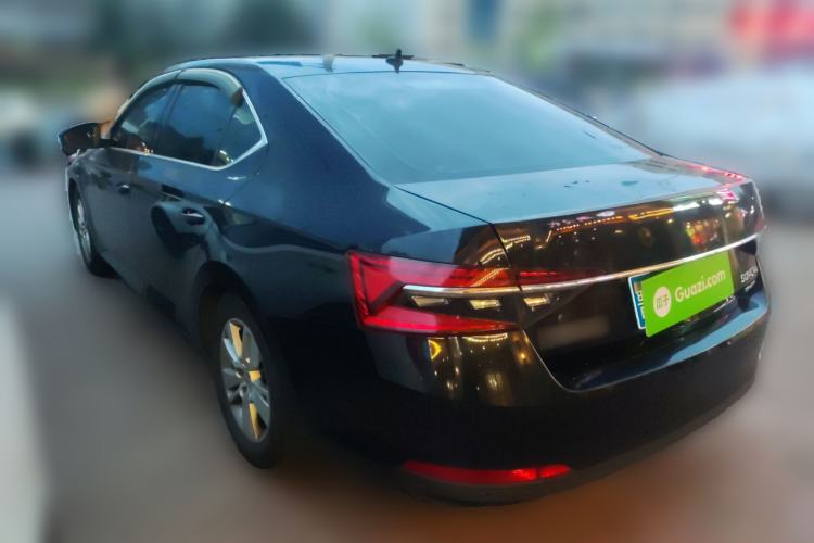 Used Skoda Superb 2019 TSI280 DSG Standard Edition Rear Left 45 Deg