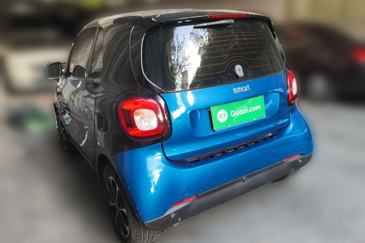 Used smart fortwo 2015 1.0L 52 kW Hardtop Passion Edition
