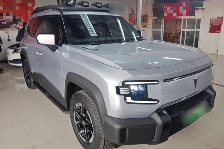 Used Deepal G318 2024 Four-Wheel-Drive Air Suspension Model