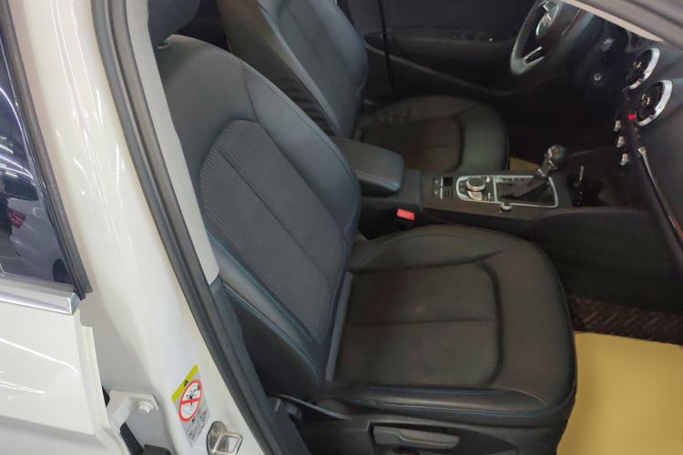 Used Audi A3 2020 Limousine 35 TFSI Fashion Edition China VI Emission Standard