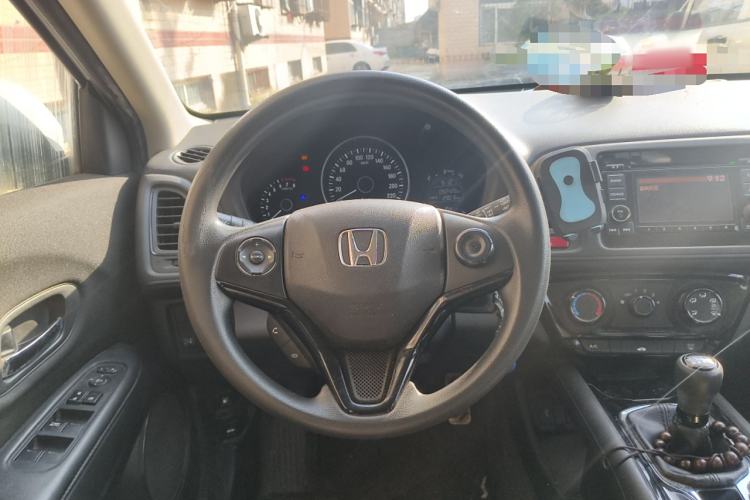 Used Honda Vezel 2015 1.5L manual two-wheel drive Comfort trim level