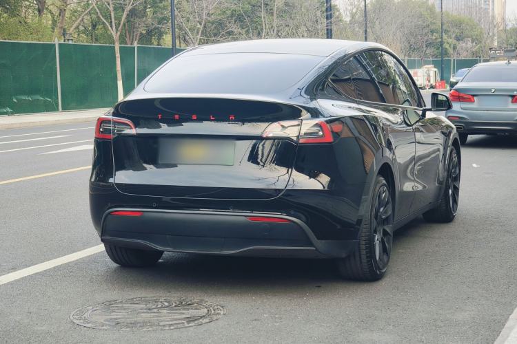 Used Tesla Model Y 2021 Standard Range Rear-Wheel Drive Version