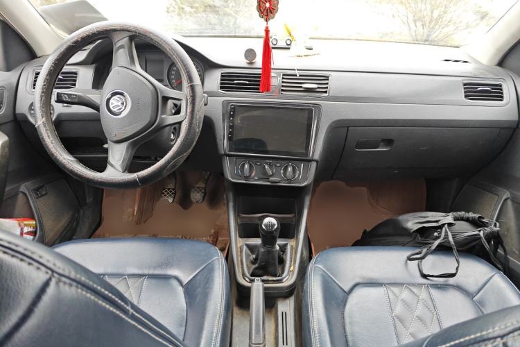 Used Volkswagen Santana 2016 1.4L Manual Fashion Edition