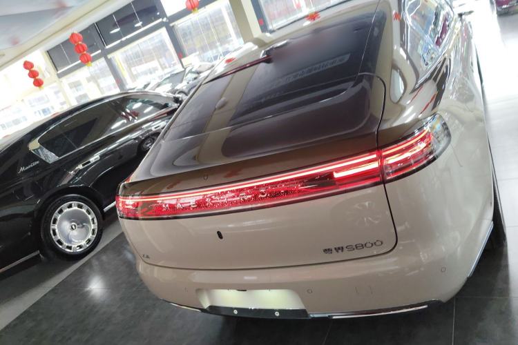 Used Hima S800 2025 Model, Range-Extended Starlight Executive Edition, 4 Seats