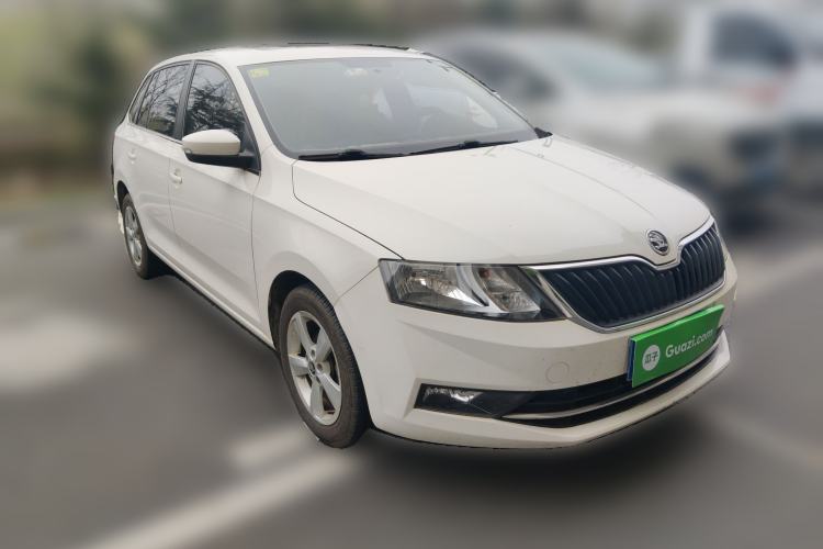 Used Skoda Rapid Spaceback 2018 1.6L Automatic Comfort Edition