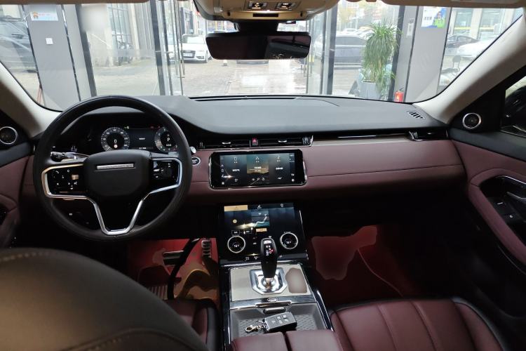 Used Land Rover Range Rover Evoque 2023 Aurora L 249 PS Luxury Edition