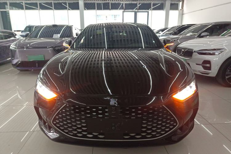 Used BYD Han 2024 DM-i Glory Edition 121KM Prestige Model