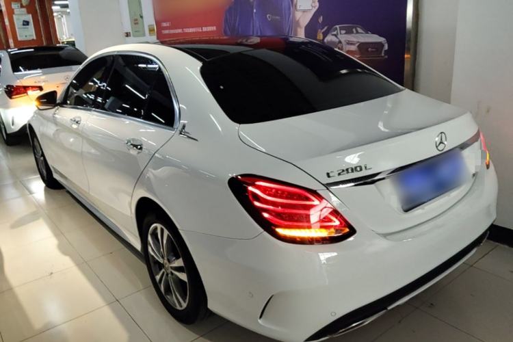 Used Mercedes-Benz C-Class 2017 Facelift C 200 L Sport Edition
