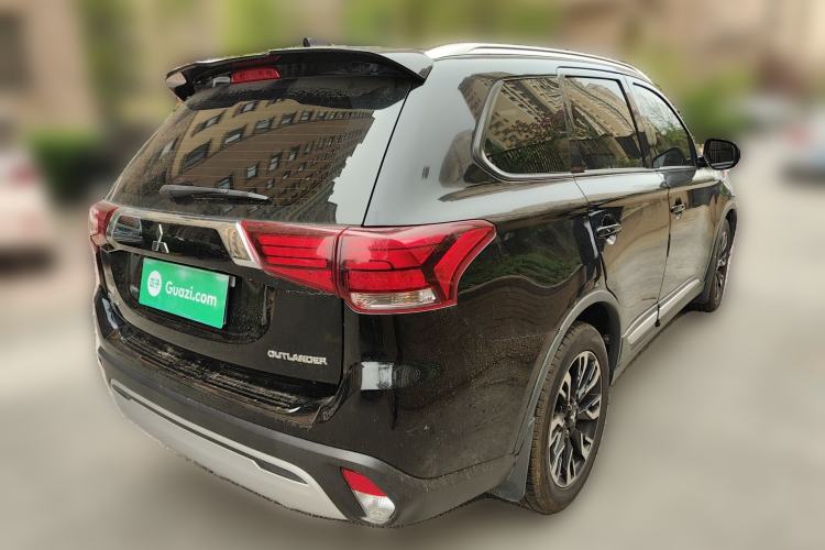 Used Mitsubishi Outlander 2019 2.0L Two-Wheel Drive Comfort Edition 5 Seats China VI Standard
