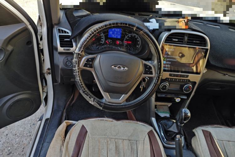 Used Chery Tiggo 3 2015 1.6L Manual Zhishang Commemorative Edition Steering Wheel
