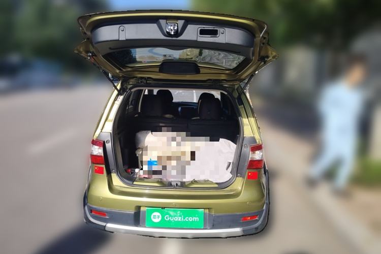 Used Nissan Livina 2013 JINRUI 1.6XV CVT Luxury Edition
