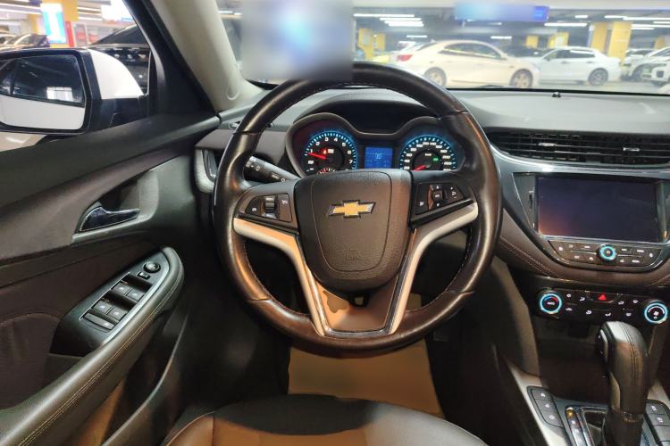 Used Chevrolet Malibu 2018 530T Automatic Luxury Edition Steering Wheel