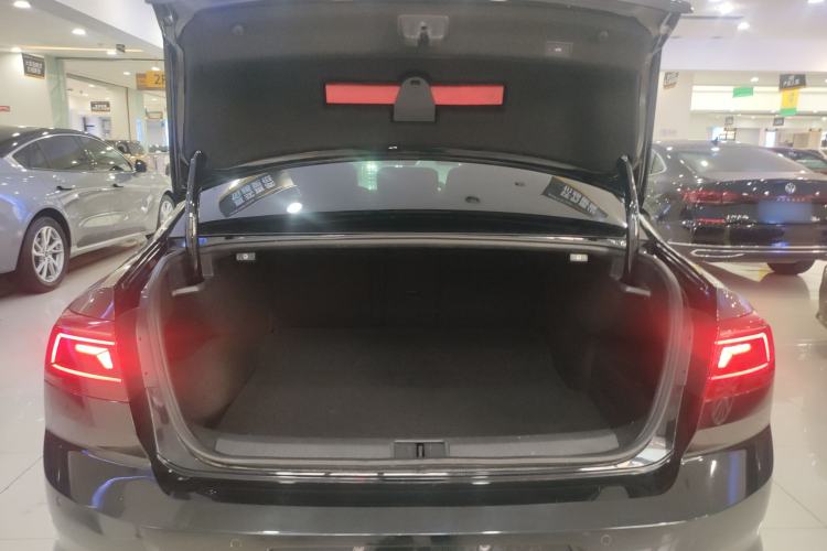 Used Volkswagen Magotan 2023 2 Million Units Limited-Edition 380TSI DSG Flagship Version