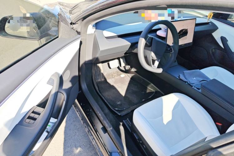 Used Tesla Model 3 2023 Long-Range All-Wheel-Drive Version
