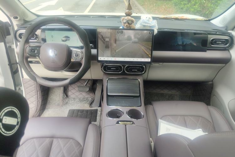 Used Leapmotor C11 2024 All-Electric 580 Luxury Edition
