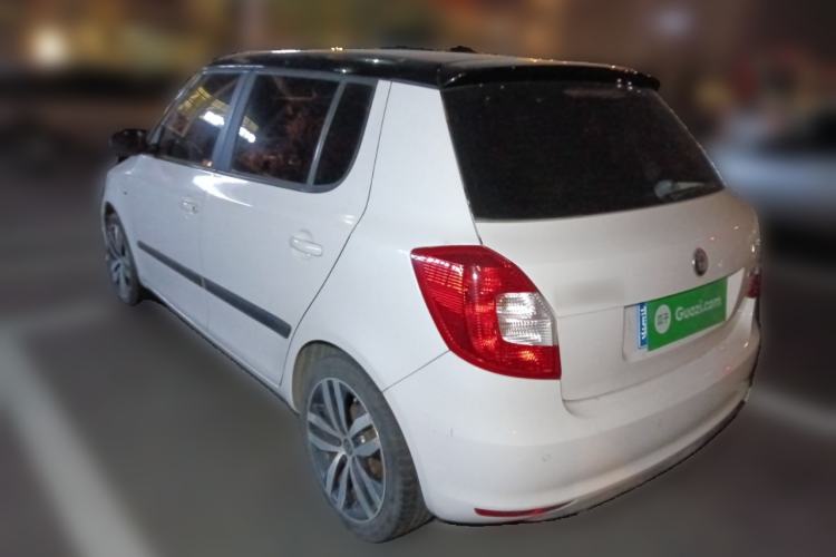 Used Skoda Fabia 2011 1.6L Automatic Cool Black Edition