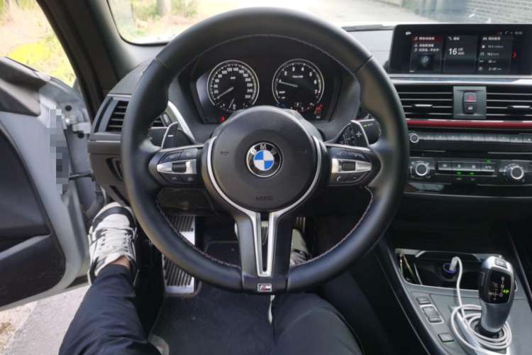 Used BMW 2 Series 2018 220i Convertible Coupe Sports Design Package