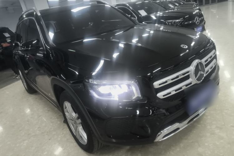 Used Mercedes-Benz GLB 2022 GLB 220 Dynamic Edition Front Right 45 Deg