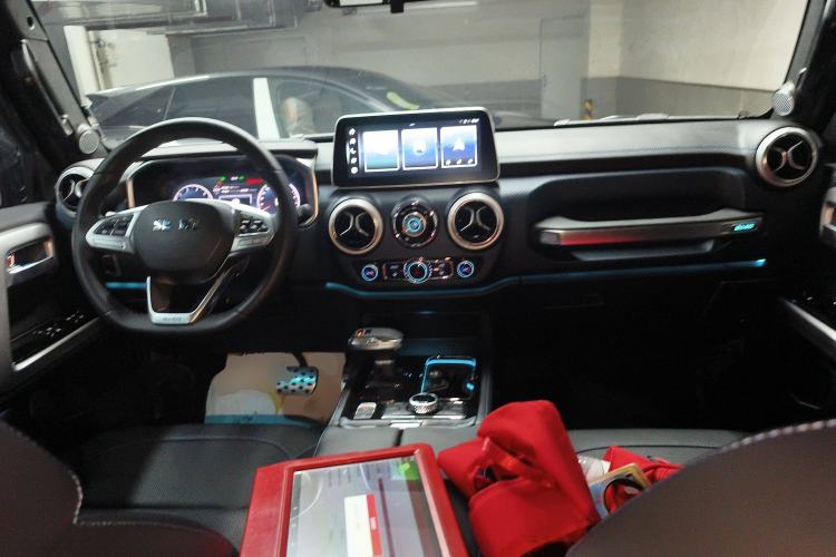 Used BAIC Off-Road BJ40 2024 2.0T Urban Hunter Honor Edition