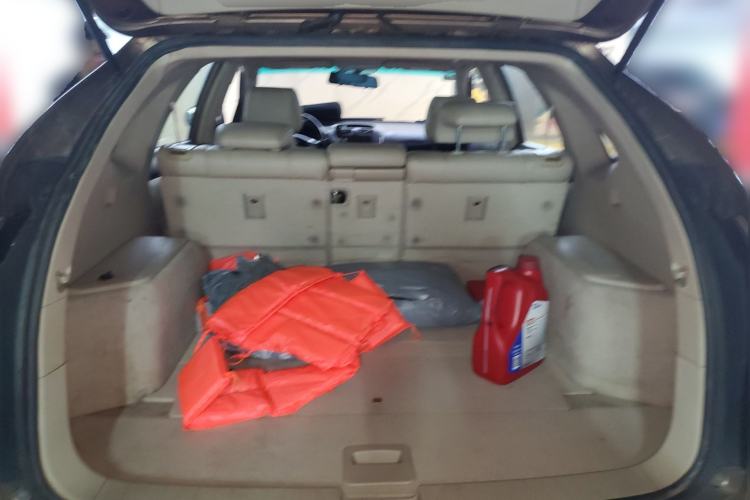 Used BYD S6 2012 2.4L Automatic Luxury Edition Trunk