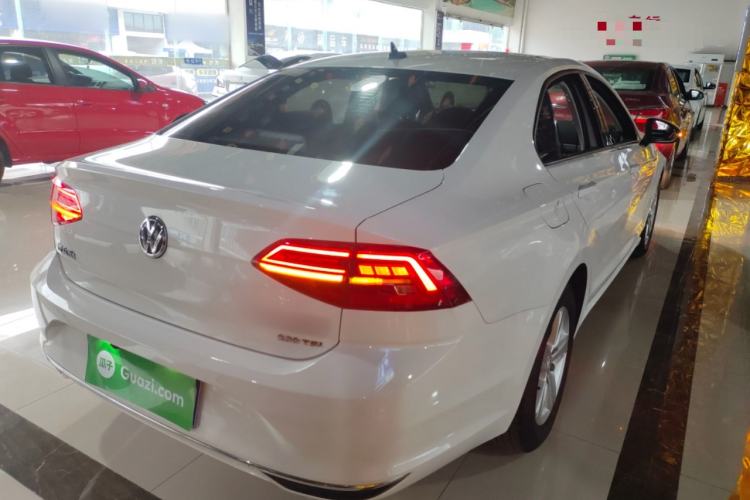 Used Volkswagen Lamando 2021 230TSI DSG Fashion Edition
