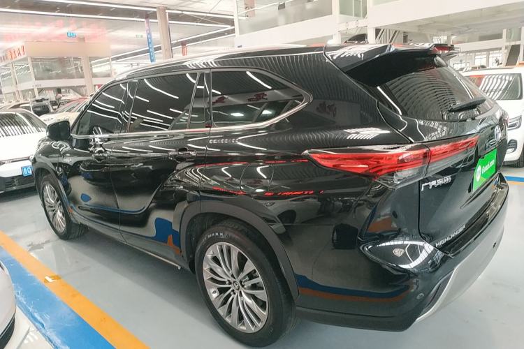 Used Toyota Highlander 2022 Dual-Engine 2.5L Four-Wheel Drive Prestige Version 7 Seats Exterior 3