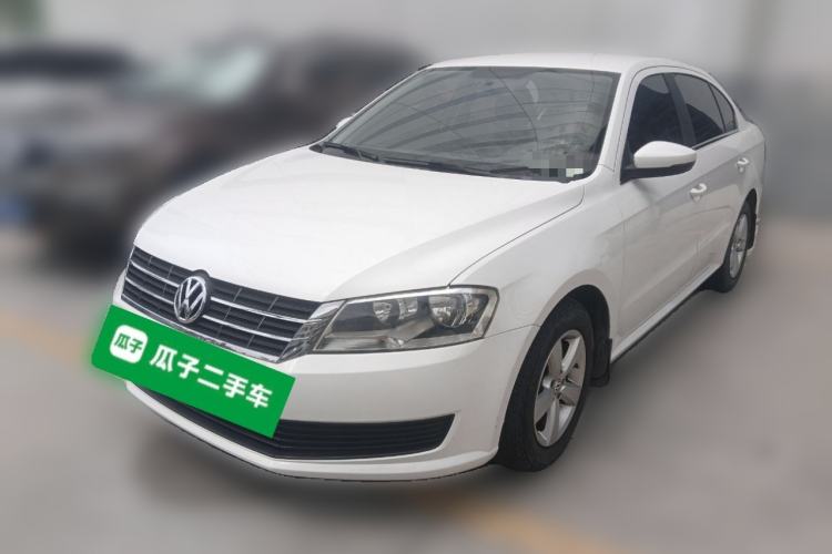 Used Volkswagen Lavida 2013 Revised Classic 1.6L Automatic Fashion Edition