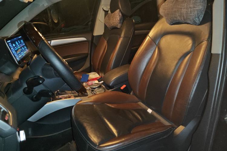 Used Audi Q5 2017 Plus 40 TFSI Technology Model
