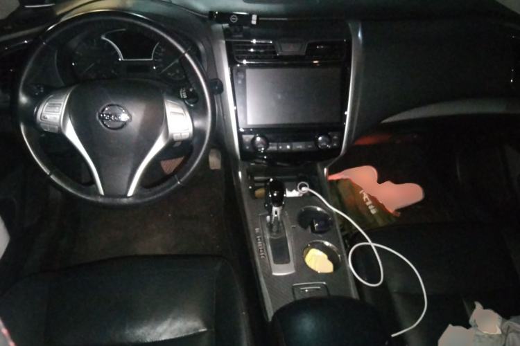 Used Nissan Teana 2018 2.0L XL Smart Upgrade Edition Center Console