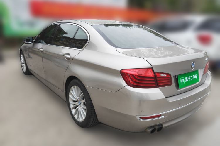 Used BMW 5 Series 2014 525Li Luxury Design Package Rear Left 45 Deg