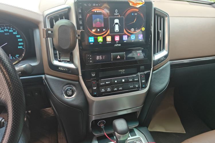 Used Toyota Land Cruiser 2010 4.7L Automatic VX Audio And AC Panel