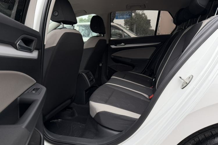 Used Volkswagen Golf 2021 200TSI DSG