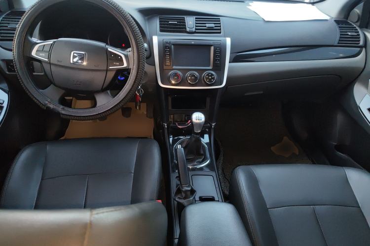Used Zotye Z300 2014 1.5L Urban Edition Manual Luxury Model
